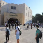 الكشف عن سبب حالات التسمم في (مدارس اليرموك النموذجية)