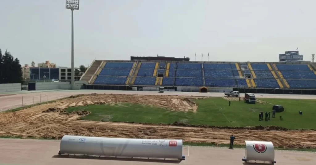 وزارة الشباب تبدأ تأهيل أرضية ستاد الحسن بكلفة 450 ألف دينار