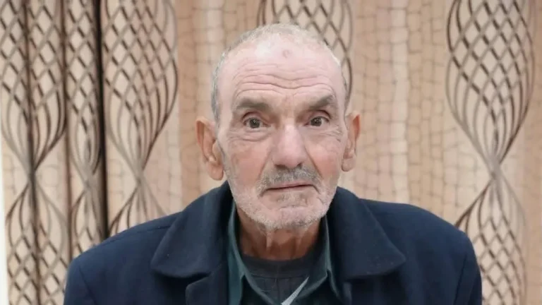 رحيل الحاج محمد العياصرة بعد ترميمه 200 ألف مصحف بجهده الفردي