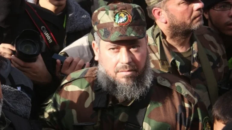 (ذو الأرواح السبعة).. ماذا تعرف عن عز الدين الحداد قائد أركان القسام؟