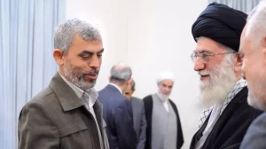 كيف دخلت طهران إلى الملف الفلسطيني؟