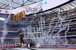 كأس العالم 2026… عندما تتحوّل كرة القدم إلى اختبار للأمن والسياسة والمناخ