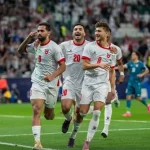 مفاجأة في تشكيلة المنتخب الوطني لمواجهة الجزائر