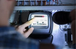 توضيح حول إعادة النظر بالتعرفة الكهربائية في الأردن