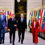 بيان مشترك لأربع دول أوروبية تؤكد استعدادها لرفع العقوبات عن إيران