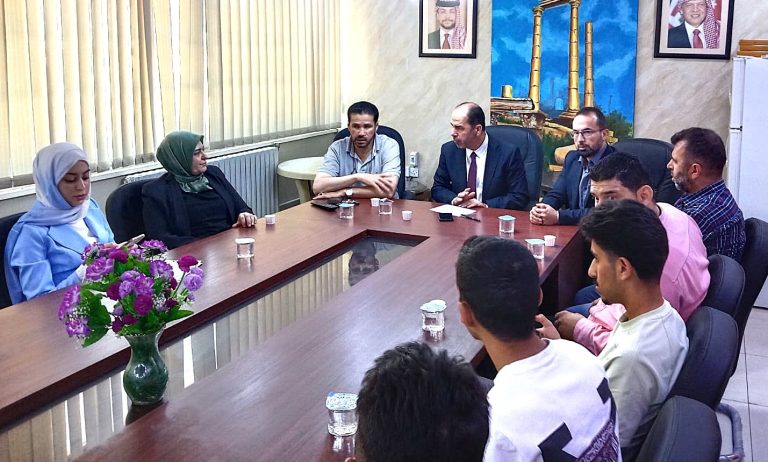 الحوامدة يتابع تطبيقات المشاريع الريادية لـ BTEC