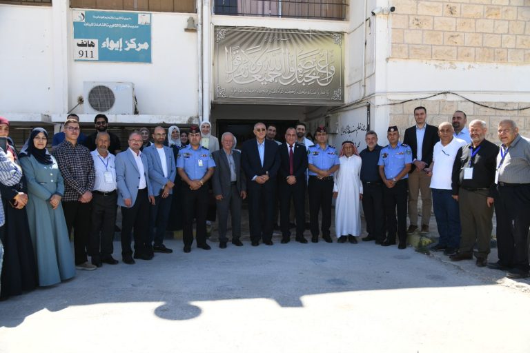 التكنولوجيا ومستشفى الملك المؤسس يقدّمان خدمات طبية وتوعوية مجانية لأهالي الطرة