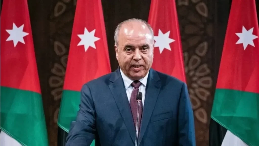 وزير التربية يوجه رسالة للمعلمين والطلبة