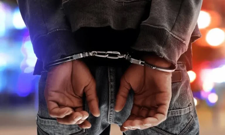 ضبط شخص طعن فتاة حتى الموت في عمان