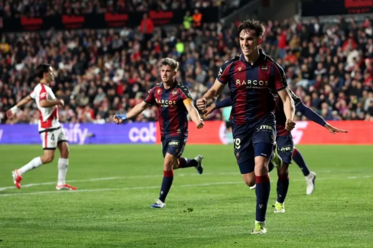 ريال مدريد يعزز صفوفه بمهاجم