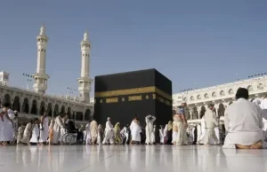 السعودية تطلق تأشيرة عمرة متعددة الدخول وإقامة 90 يوماً