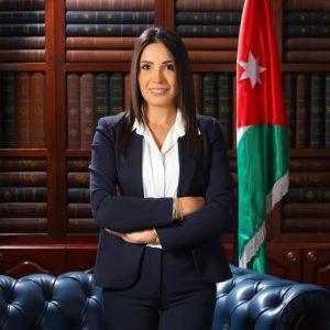 الخزوز تكشف ما غاب عن قانون الإدارة المحلية .. !
