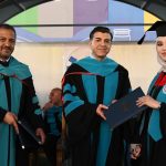 العلوم والتكنولوجيا تحتفي بتخريج الفوج الثامن والثلاثين وتستهل الاحتفالات بطلبة كلية الطب