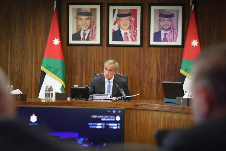 لمنع تضارب المصالح أو تحقيق مكاسب شخصية .. مشروع لضبط عمل الوزراء