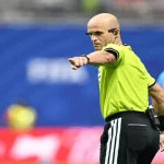 الحكم المخادمة يحصد تقييما مرتفعا وإشادة عالمية بأدائه في كأس العالم