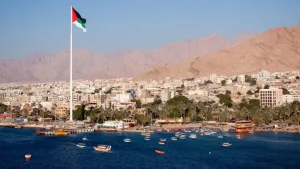 الجيش: إسقاط 4 صواريخ إيرانية سقطت داخل الأجواء الأردنية