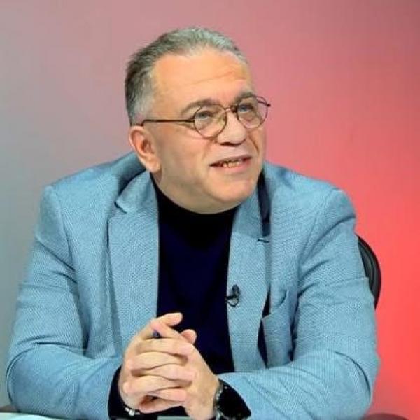 حين تصبح كرة القدم سياسة