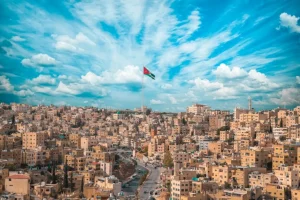 موجات الحر ترفع استهلاك الكهرباء.. ومجلس البناء الوطني يقدم الحل