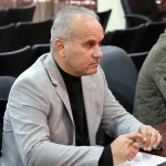 دولة الرئيس… المشكلة ليست فيك بل في بعض الفريق