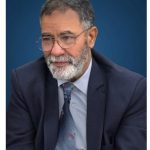 من الاحتفال بالمظاهر إلى الاحتفاء بالإنجاز