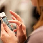 تعرفت عليه عبر إحدى صفحات الزواج .. سيدة تتعرض للاحتيال من شخص أوهمها بأنه “تاجر ذهب” – فيديو
