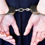 بعد استدراجه.. خمسينية تهدد شابا وتطالبه بـ1000 دينار وتقود مركبته