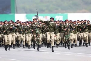 باكستان: حان وقت التدخل لحماية السعودية
