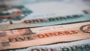 حكم قطعي يلزم بنكا بدفع 30 ألف دينار لمقترض