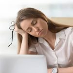 التعب المزمن.. متى تكون مراجعة الطبيب ضرورة؟