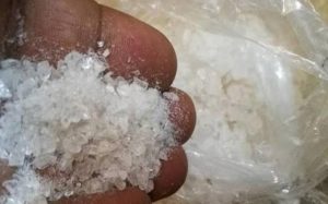 القبض على 245 متهمًا بقضايا مرتبطة بمادة الكريستال المخدرة