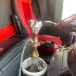 ضبط سائق “تنك مياه” يدخن الأرجيلة أثناء القيادة