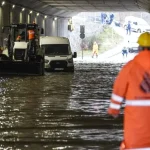 أمطار غزيرة تشلّ إسطنبول وتدفع لتعليق الدراسة.. فيديو