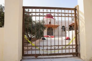 انباء عن ترحيل ذوي المتهمين بهجوم كنيسة الكرك من الدرجة الأولى