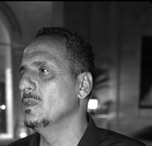 “راحت تعزّي مبارح .. اليوم هينا بنعزّي فيها” .. والد الشابة “مرح” يروي تفاصيل مؤلمة عن رحيلها بحادث انقلاب الباص – فيديو