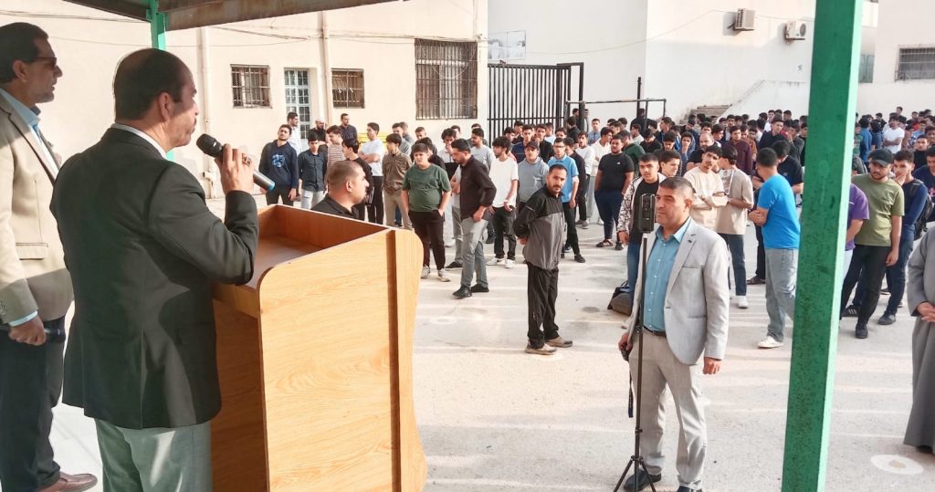 الحوامدة من خلال الإذاعة المدرسية: الوحدة الوطنية إطار الأمان، والعلم علاج التطرف